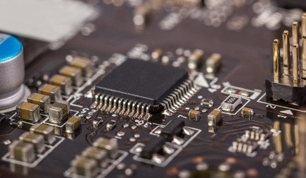 汽車用pcb如何確保產(chǎn)品質(zhì)量？
